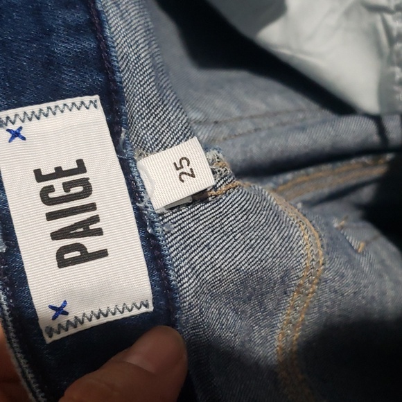 PAIGE Margot Raw Hem Ankle Skinny - Picture 8 of 8